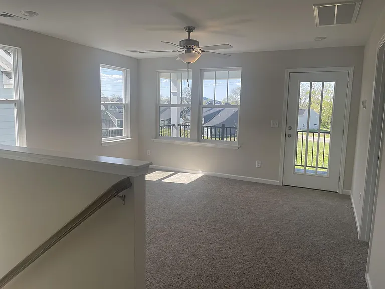 1044 Indigo Aly — Photo 14