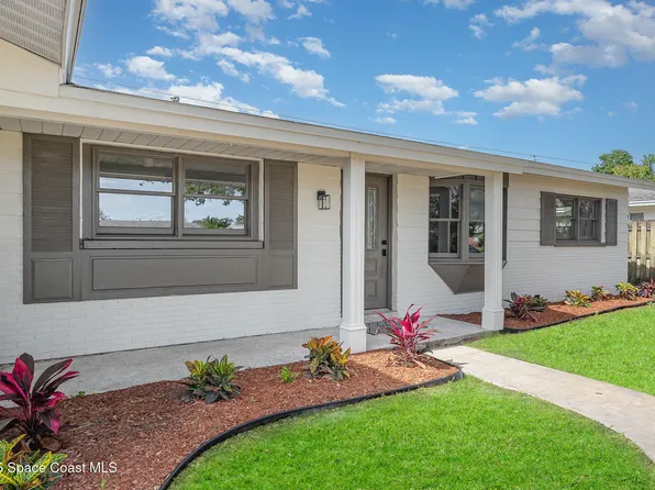 906 Kings Post Rd, Rockledge, FL 32955