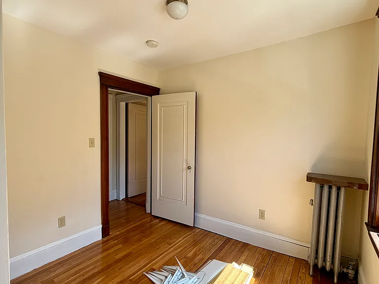 157 Hillside St — Photo 13