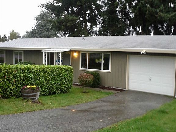 2nd image of 1407 E 62nd St