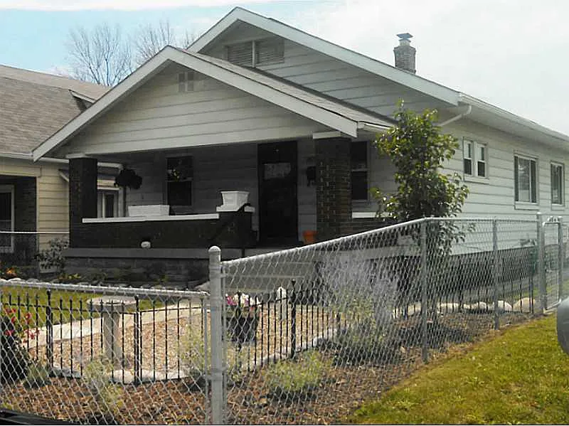 1405 Comer Ave photo 1