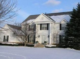 1051 S Saddleridge Ct, Palatine, IL
