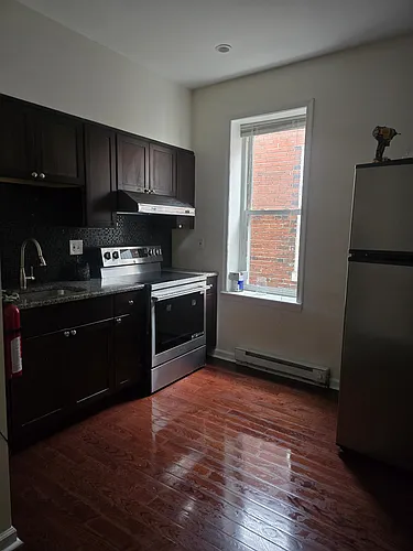 1708 Mifflin St #2 Photo 1
