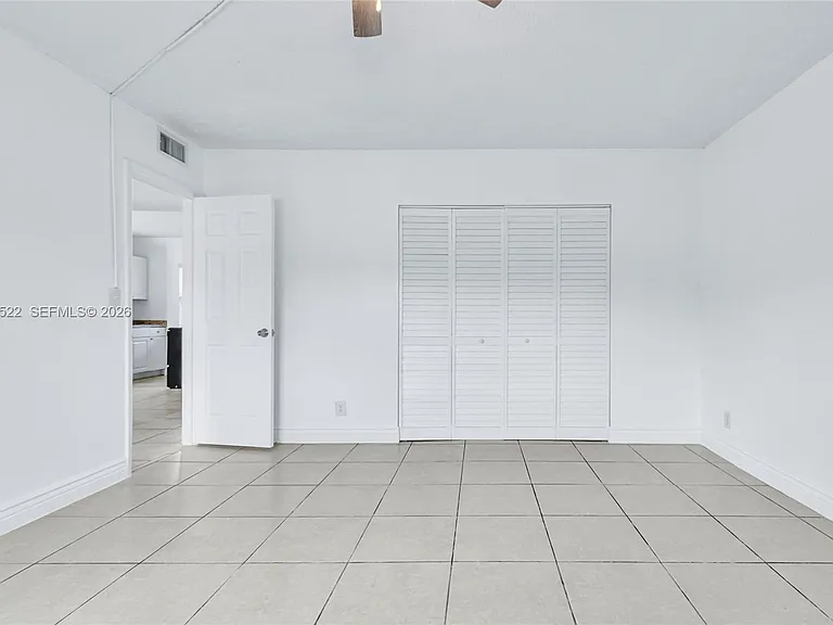711 NE 2nd Ave #202 — Photo 13