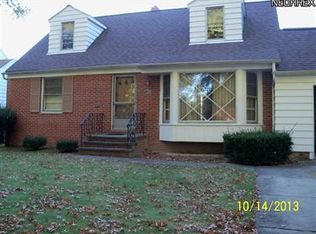 1384 Haverston Rd, Lyndhurst, OH 44124