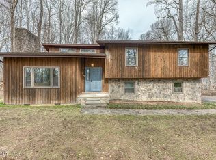 2201 Nantucket Rd, Johnson City, TN 37604