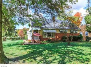 298 Richmond Rd, Richmond Heights, OH 44143