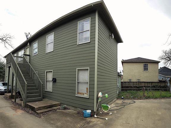 3rd image of 5504-5508 Texas St