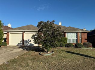 2844 Goldfinch Dr, Mesquite, TX 75181