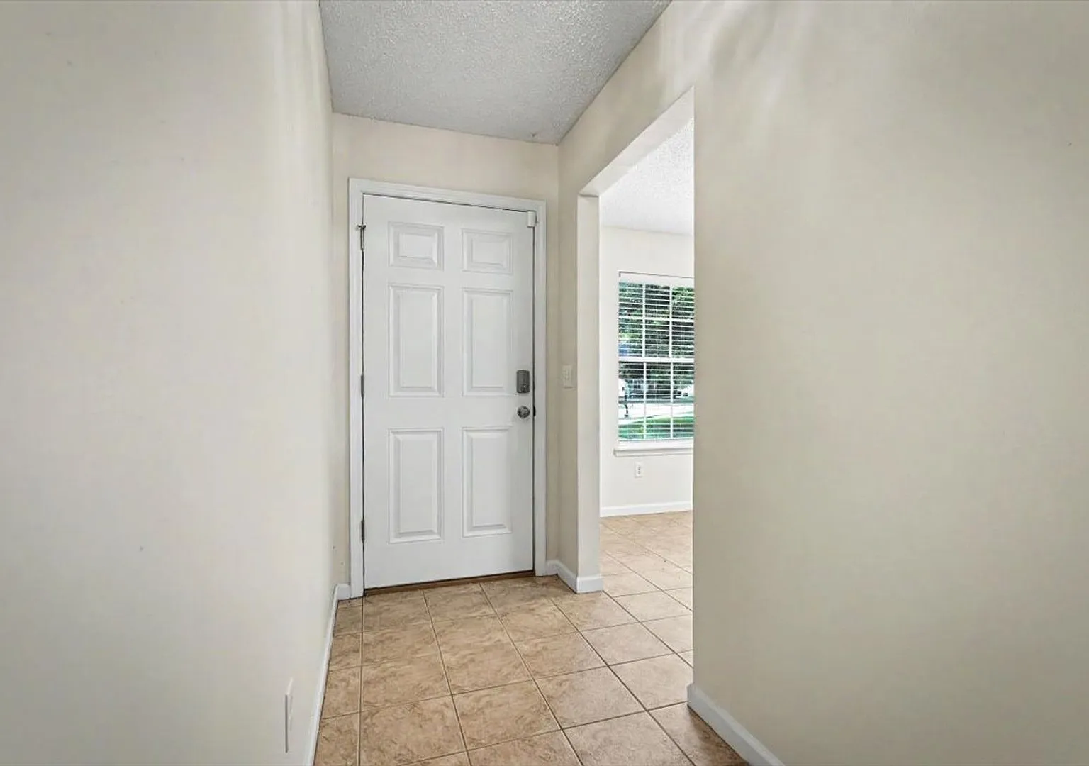 Spacious 3-Bedroom Home with 2-Car Garage & Lawn Care Included! — Photo 3