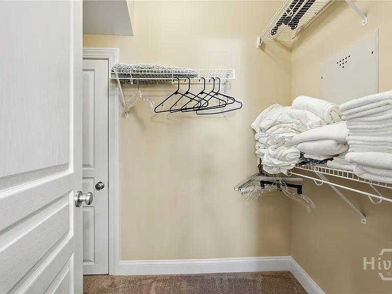313 Lake View Dr — Photo 19
