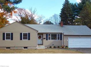 55 Fairfield Rd, West Hartford, CT 06117