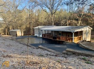 1668 Pleasant Valley Rd SE, Silver Creek, GA 30173