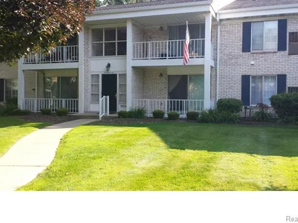 35968 Ann Arbor Trl #209, Livonia, MI 48150
