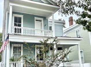 213 W 31st St, Savannah, GA 31401