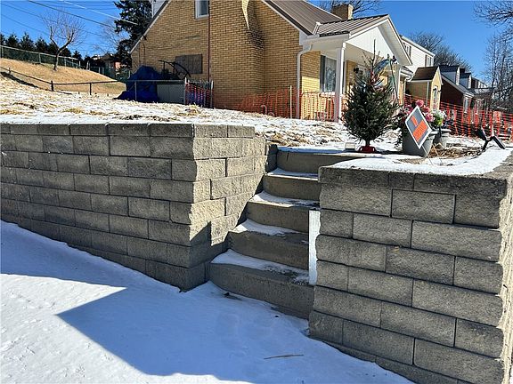 4th image of 845 Corbett Dr