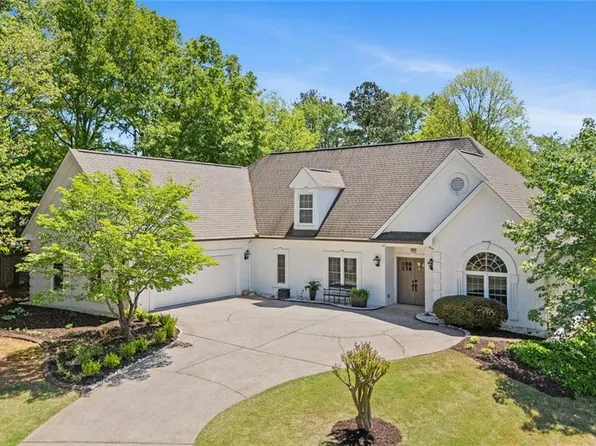 1610 Oakfield Ln, Roswell, GA 30075