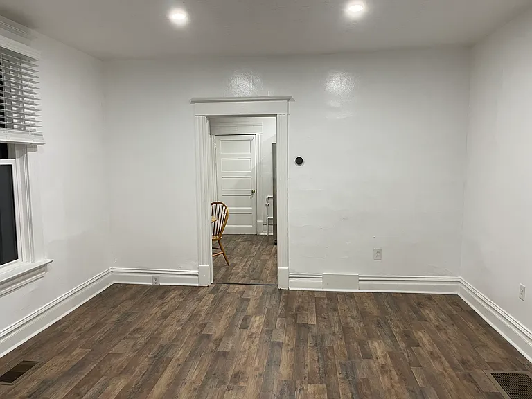 182 N N St #2 — Photo 15