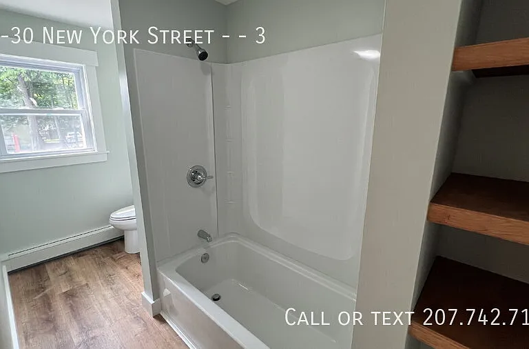 28-30 New York St #3 — Photo 19