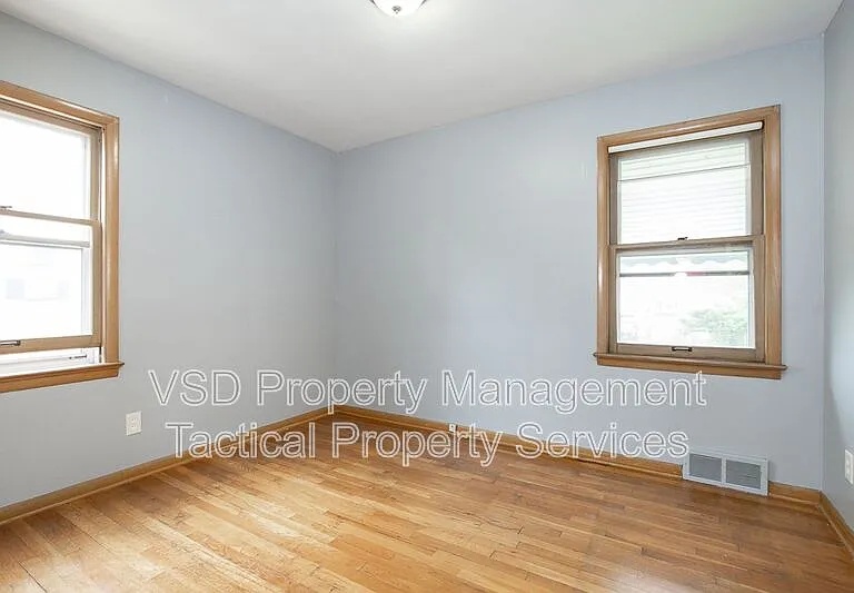 19268 Stafford Ave — Photo 19