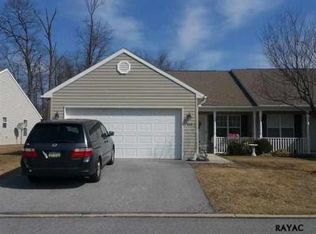 300 Winners Circle Dr, Red Lion, PA 17356