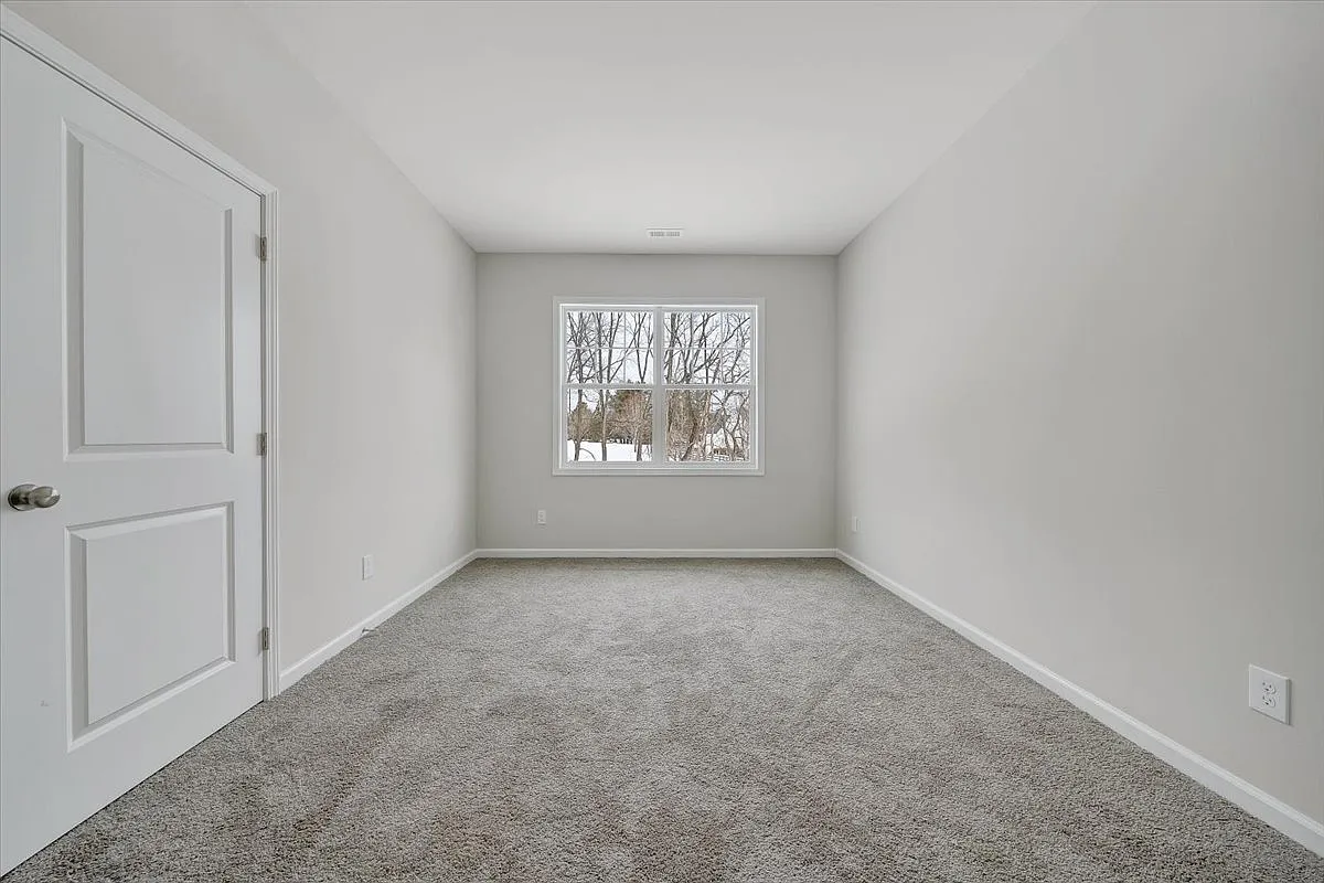 3 bed, 1675 sqft, $1,800 — Photo 4