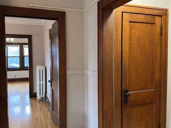4th image of 4106 Chicago Ave APT 5