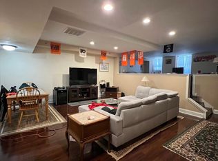 1035 Spruce St APT LL1, Philadelphia, PA 19107