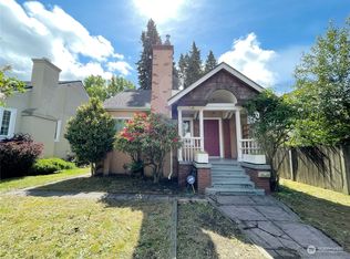 7826 Lake City Way NE, Seattle, WA 98115