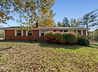 6812 Pine Grove Rd, Knoxville, TN 37914