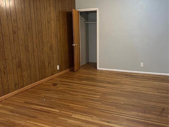 4th image of 10407 Melvich Dr