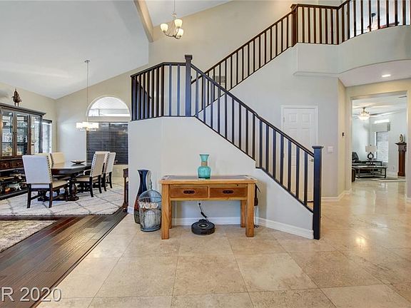 4th image of 566 Dusty Palms Ln