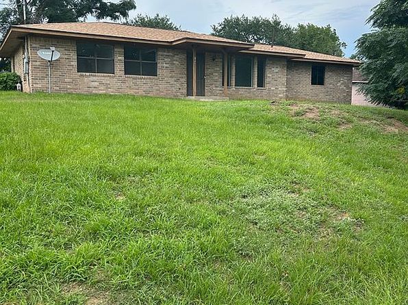 714 W Austin St
