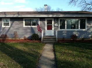 66 Arrowhead Dr, Thornton, IL