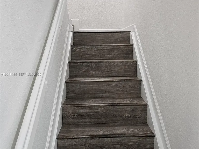8518 SW 214th Way #8518 — Photo 5