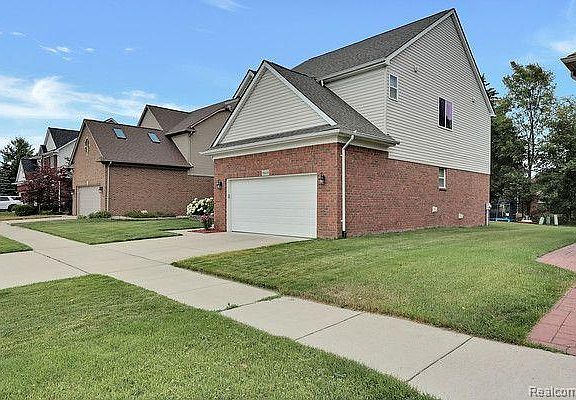 2nd image of 38410 San Angelo Dr