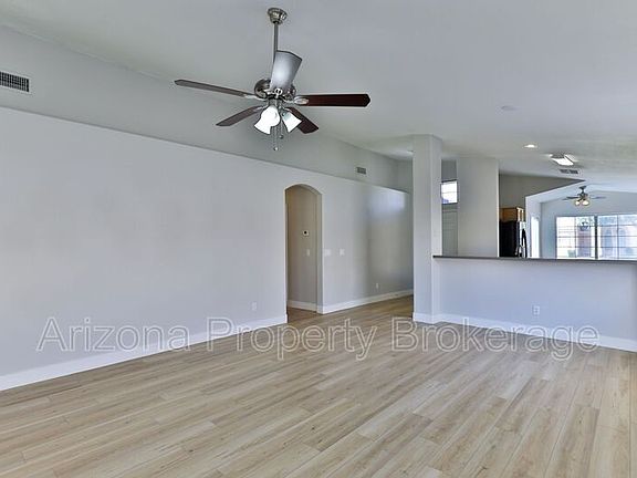 5th image of 1875 E Palomino Dr