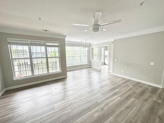 5th image of 7024 Falls Reach Dr APT 302