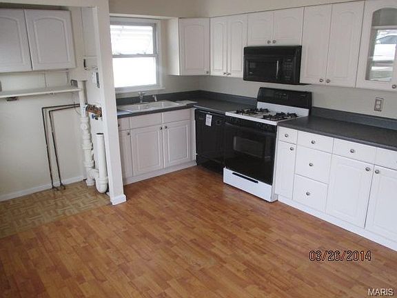 5th image of 9933 Clearwater Dr