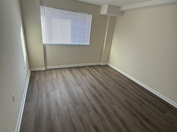 5th image of 7610 Maple Ave #2851a048d