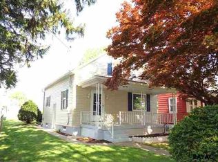 1218 E Walnut St, Hanover, PA 17331