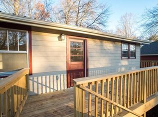 820 N Oconeechee Ave, Black Mountain, NC 28711