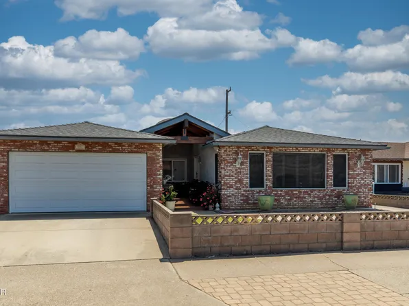 904 W College Ave, Lompoc, CA 93436