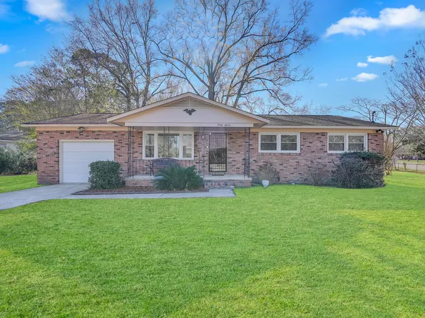 37 Elmora Ave, Goose Creek, SC 29445