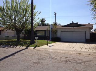 1921 W School Ave, Porterville, CA