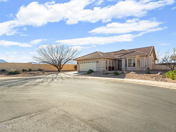 5th image of 1911 Brushwood Drive