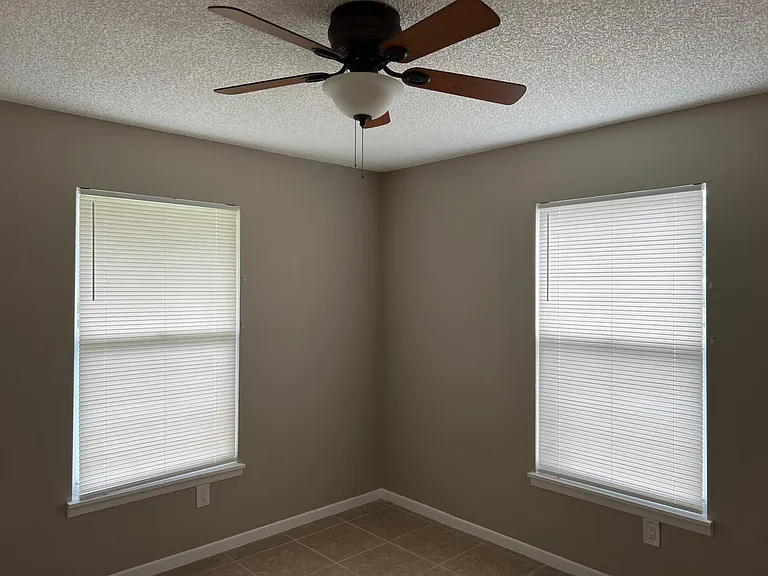 1836A Poinsettia Ave — Photo 8