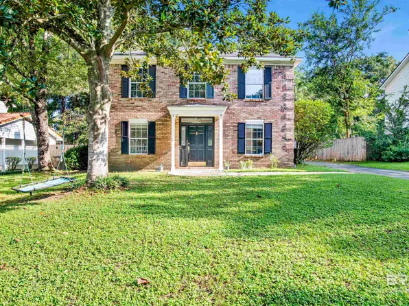 6620 Autumn Ridge Dr, Mobile, AL 36695