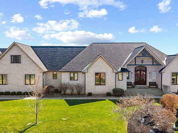 2nd image of 2882 Aldersgate Dr
