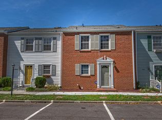 6212 Plantation Rd, Roanoke, VA 24019